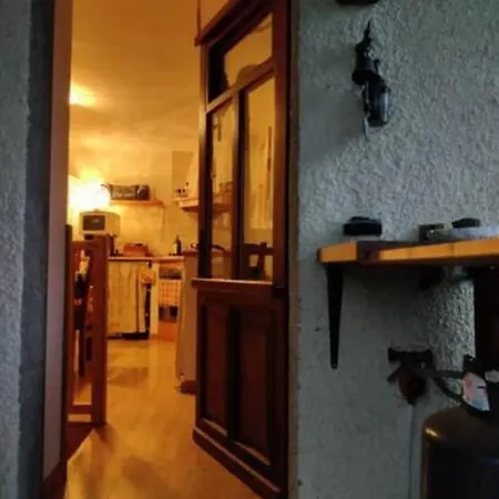 The Golden Eagle - Tatil Evi